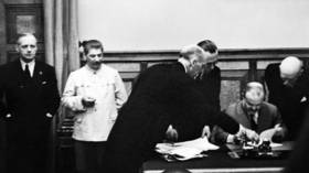 Idea that Hitler & Stalin share equal responsibility for WW2 ‘garbage’ promoted by ‘ignorant people’ in EU Parliament – Putin