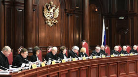 Constitutional Court approves amendments resetting presidential terms limits, poll says majority would vote for Putin in 2024
