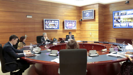 400 journalists reject &lsquo;control&rsquo; of questions at government press briefings in coronavirus-plagued Spain