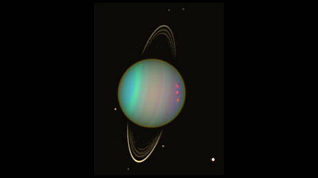 Mystery of Uranus&rsquo; rings & wonky rotation EXPLAINED by ancient icy IMPACT