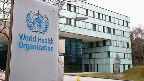 FILE PHOTO: The World Health Organization (WHO) building in Geneva. © Reuters / Denis Balibouse