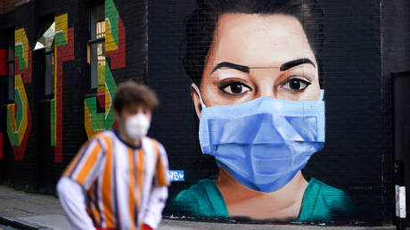 Opposition calls for official inquiry into Johnson govt&rsquo;s coronavirus response