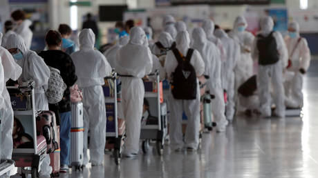 Thailand to extend state of emergency until end of May, considers easing restrictions