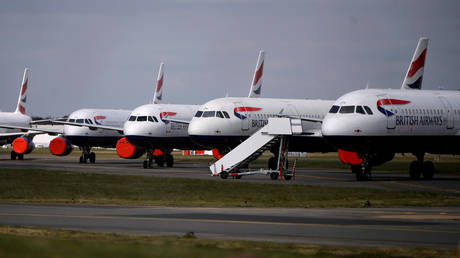 British Airways planes parked at Bournemouth Airport amid the coronavirus outbreak in the UK. © Reuters / Paul Childs