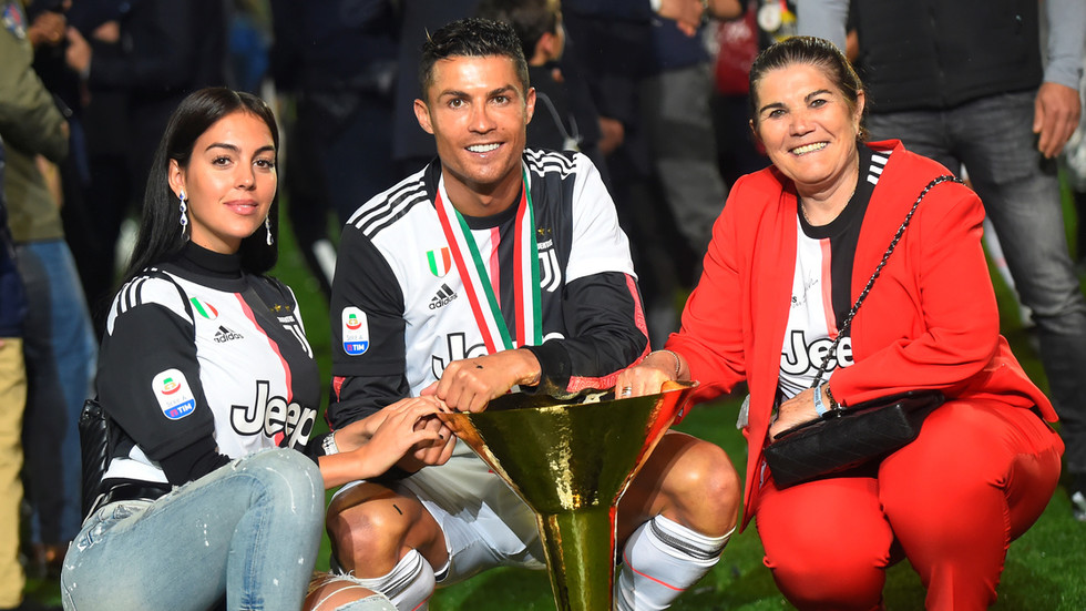 Cristiano Ronaldo's mother Dolores Aveiro denies rift with ...