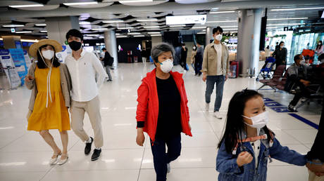 Health officials ‘withholding evidence’ on why UK did not follow South Korea’s successful Covid-19 strategy – UK science chair