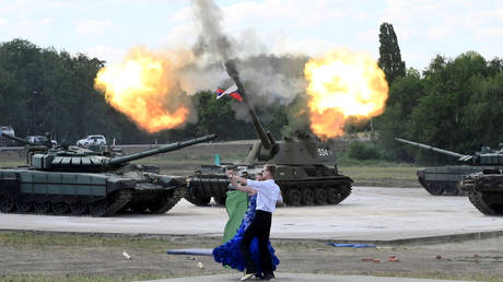 Just an ordinary day in Russia – provided all you read is Western press.