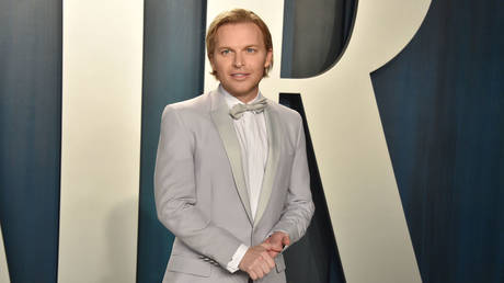 Ronan Farrow attends the 2020 Vanity Fair Oscar Party at Wallis Annenberg Center in Beverly Hills, California. February 09, © Getty Images / David Crotty / Patrick McMullan