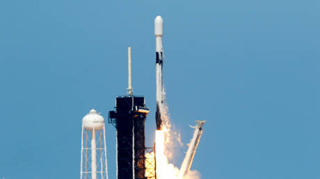 Trump to attend manned SpaceX launch – should journalists be worried?