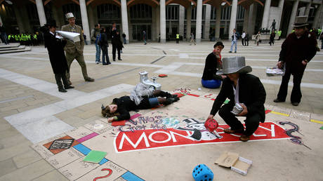 FILE PHOTO. G20 Protestors play a protest giant game of Monopoly outside the London Stock Exchange. © Telegraph UK via Global Look Press / Jane Mingay
