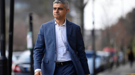 Mayor of London Sadiq Khan © Reuters / Toby Melville