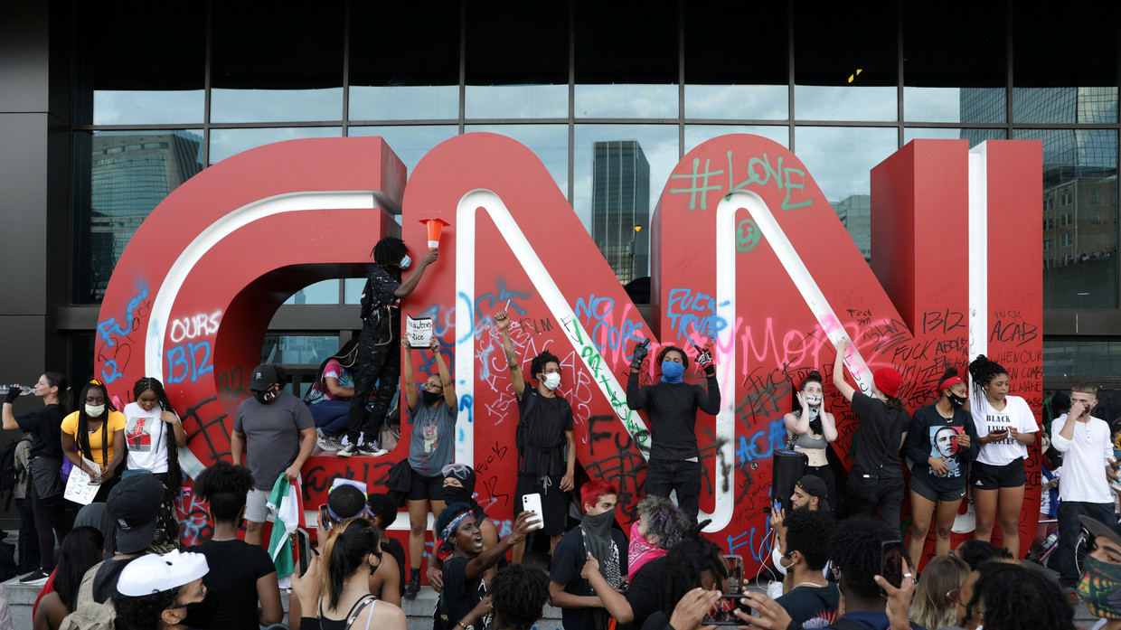 Cnn Blames Russia Russia Russia For George Floyd Riots Because
