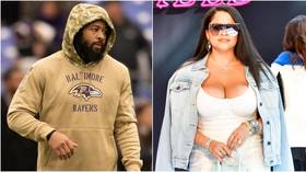 NFL star Earl Thomas 'held at GUNPOINT by WIFE after she catches him in bed with another woman'