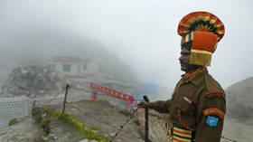 ‘Aggressive confrontation’ between Indian & Chinese troops causes injuries on both sides, reports claim
