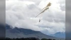 Canadian Air Force aerobatic team’s jet crashes into house in British Columbia (VIDEOS)