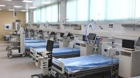Another day, another fail: Bloomberg MIXES UP hospital bed stats of Russia & OECD in attack on country’s Covid-19 response