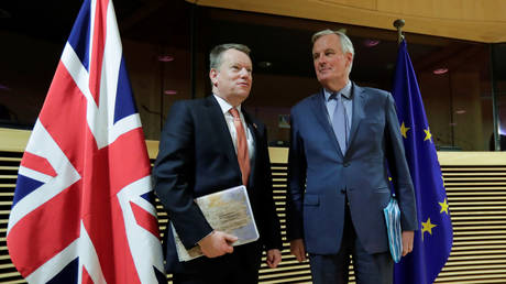 EU Brexit negotiator Michel Barnier and UK negotiator David Frost © Reuters / Oliver Hoslet