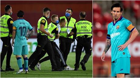 Lionel Messi was approached by a pitch invader in Barcelona's clash with Mallorca. © Getty Images / Quality Sport Images