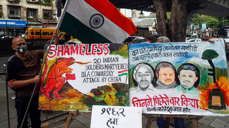 A protest against China, in Mumbai, India on Wednesday. © REUTERS/Francis Mascarenhas