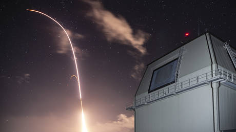 FILE PHOTO: Standard Missile 3 Block IIA is launched from the Aegis Ashore Missile Defense Test Complex.  © Global Look Press / US Navy