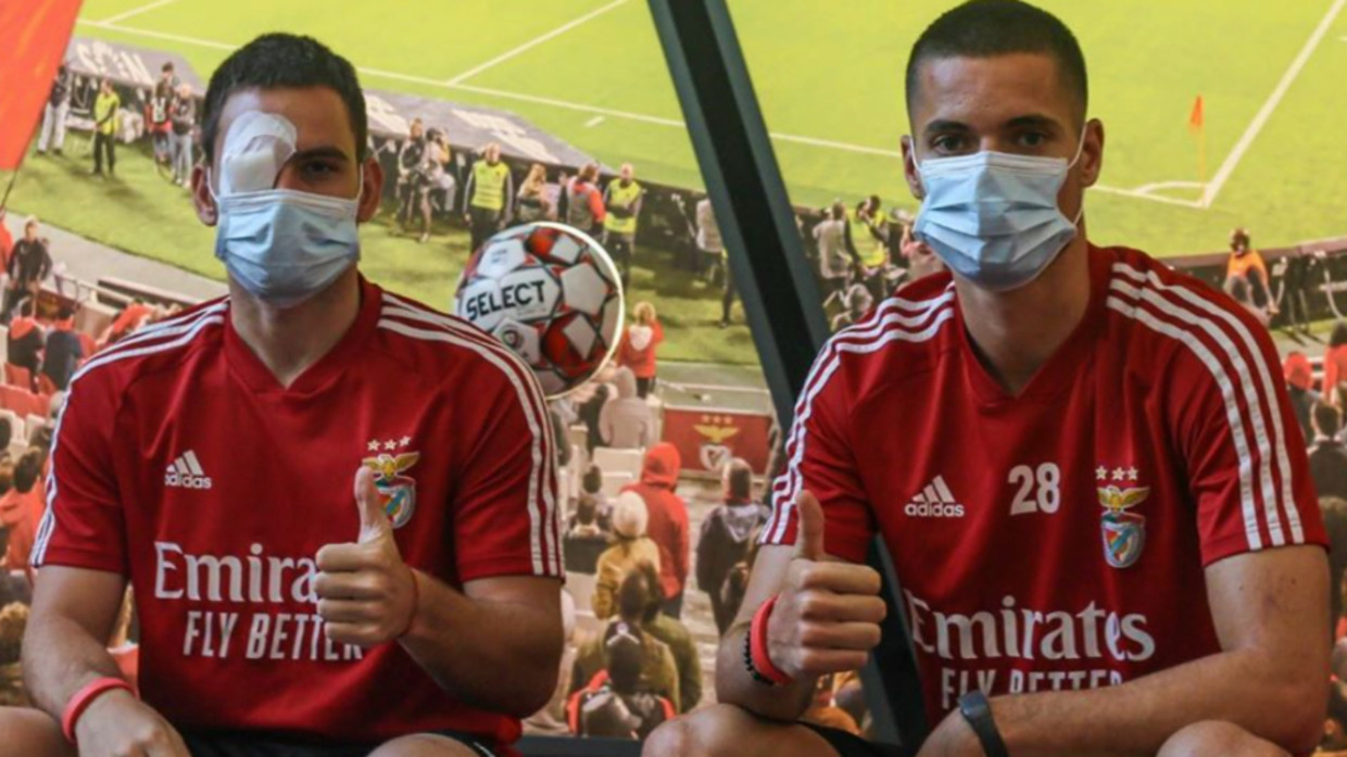 They're animals!' Benfica condemn 'CRIMINALS' after team bus is ...