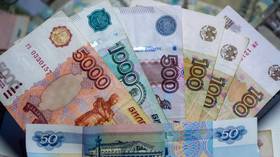 Russia’s cheapest crisis ever: country still accumulating cash despite Covid-19 & oil price shock