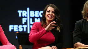 MSM's favorite feminist bully Anita Sarkeesian trashes 'abusive' Cards Against Humanity co-creator, but only after taking his cash