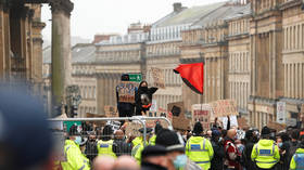 Bottles and smoke bombs thrown as anti-racism rally in Newcastle met by huge counter-protest (VIDEOS)