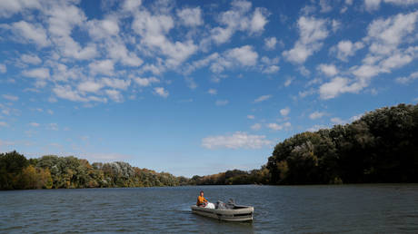 River Tisza near Tiszafured, Hungary, October 1, 2019. © Reuters / Bernadett Szabo