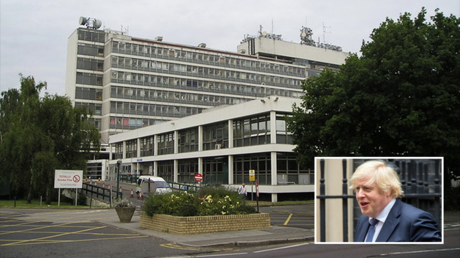 (M) Hillingdon Hospital, West London © Wikipedia/Marion Phillips (BR) PM Boris Johnson © Global Look Press/Keystone Press Agency/Martyn Wheatley