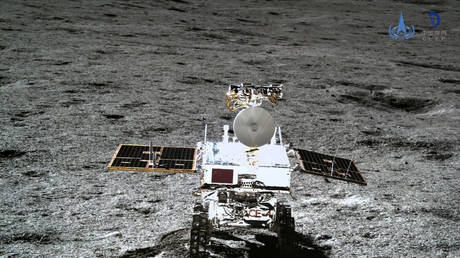 Yutu-2 (Jade Rabbit 2) rover © Global Look Press / Xinhua