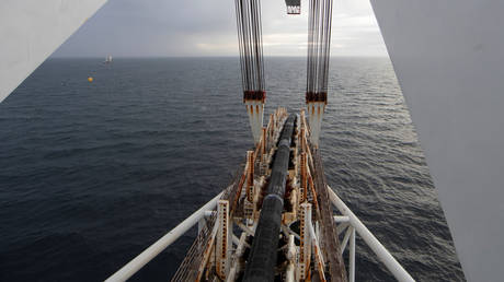 FILE PHOTO: Nord Stream 2 pipe laying in the Baltic Sea, Germany © Reuters / Axel Schmidt