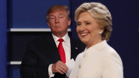 Donald Trump and Hillary Clinton in the final 2016 presidential campaign debate at UNLV in Las Vegas. © Reuters / Mike Blake
