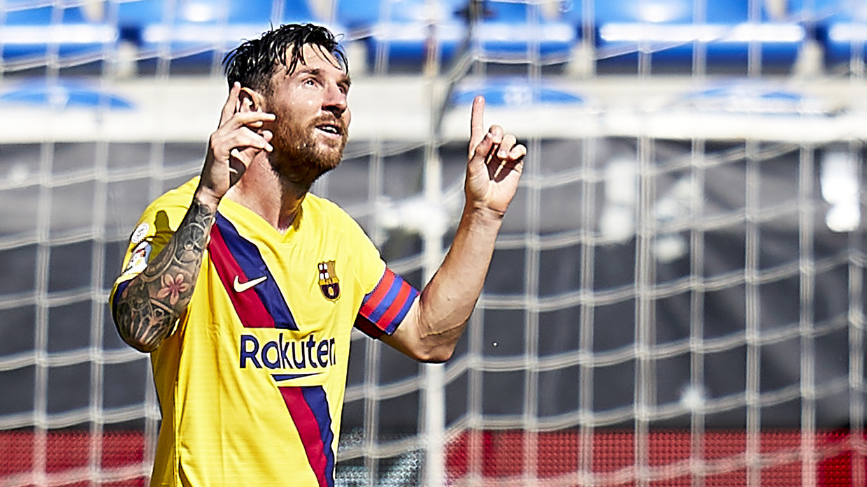 Lionel Messi celebrates against Alaves. © Quality Sport Images / Getty Images