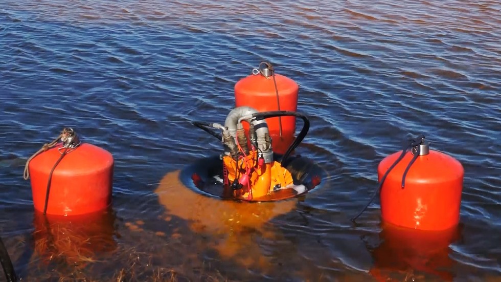 No more water pollution from oil? Russian scientists