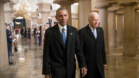 FILE PHOTO: President Barack Obama and Vice President Joe Biden. Jan. 20, 2017. ©REUTERS/J. Scott Applewhite