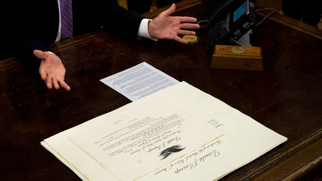 U.S. President Donald Trump leads a meeting with leaders of Israel and UAE announcing a peace agreement to establish diplomatic ties with Israel and the UAE, in the Oval Office of the White House on August 13, 2020 in Washington, DC