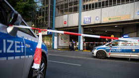 Attempted armed robbery sees shots fired after car rams Berlin bank