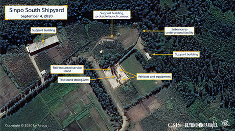 A handout photo shows an overview of the rail-mounted service stand and test stand strong arm at the Sinpo South Shipyard in Sinpo, North Korea, September 4, 2020. © CSIS/BEYOND PARALLEL/AIRBUS 2020/Handout via REUTERS