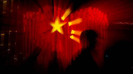 FILE PHOTO: A Chinese flag installation on a street in Shanghai, China © Reuters / Aly Song