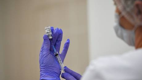 FILE PHOTO: A vial containing the 'Sputnik V' vaccine © RIA Novosti / Vladimir Pesnya