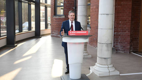 Labour Party leader Keir Starmer delivers his keynote speech during the party's online conference from the Danum Gallery, Library and Museum in Doncaster, Britain, September 22, 2020. © Reuters / Stefan Rousseau / Pool