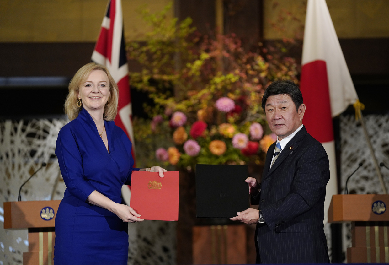 Britain inks post-Brexit trade deal with Japan