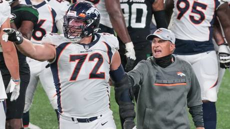 Diffusing the situation: Broncos head coach Vic Fangio