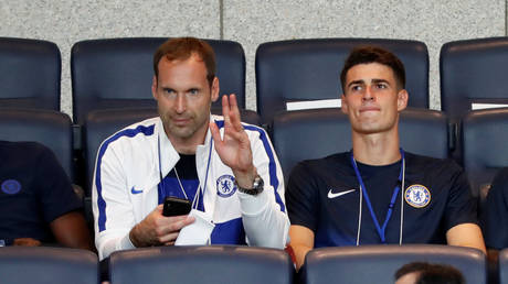 Veteran Petr Cech is a surprise inclusion in the Chelsea Premier League squad. © Reuters
