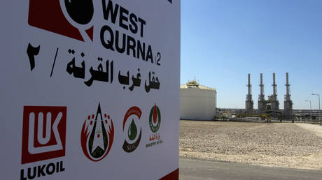 FILE PHOTO: The company logo of Lukoil is seen in West Qurna oilfield, Iraq © Reuters / Essam Al-Sudani