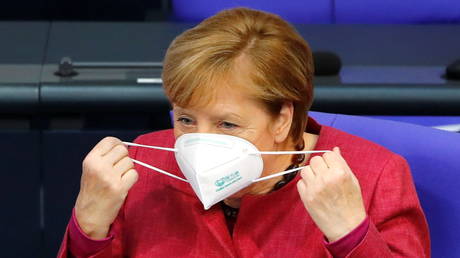 FILE PHOTO: German Chancellor Angela Merkel, Bundestag, Berlin, Germany. © REUTERS / Fabrizio Bensch