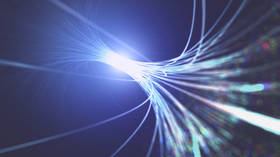Scientist creates camera that films in 3D at 100 billion frames per second, fast enough to capture light traveling