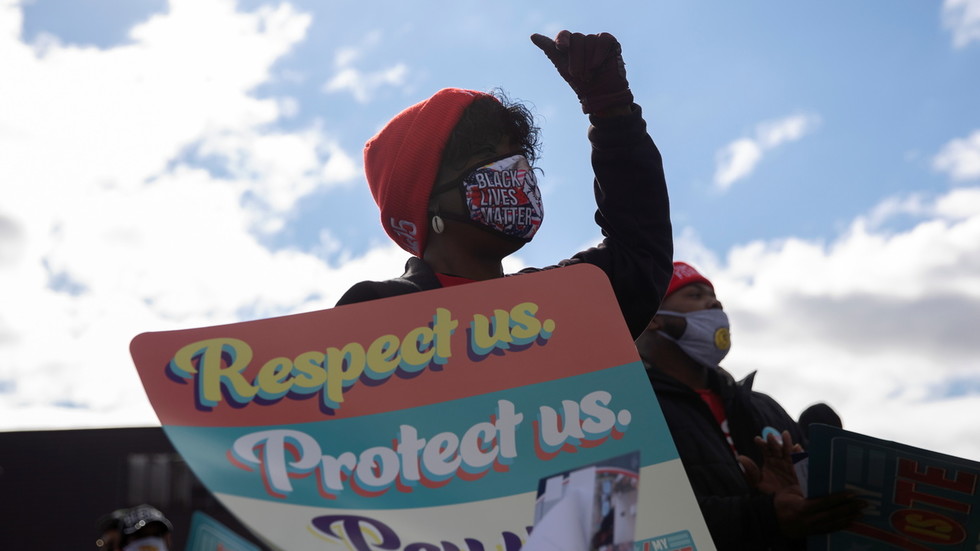 Wayne County election board members ‘rescind’ vote certification, say