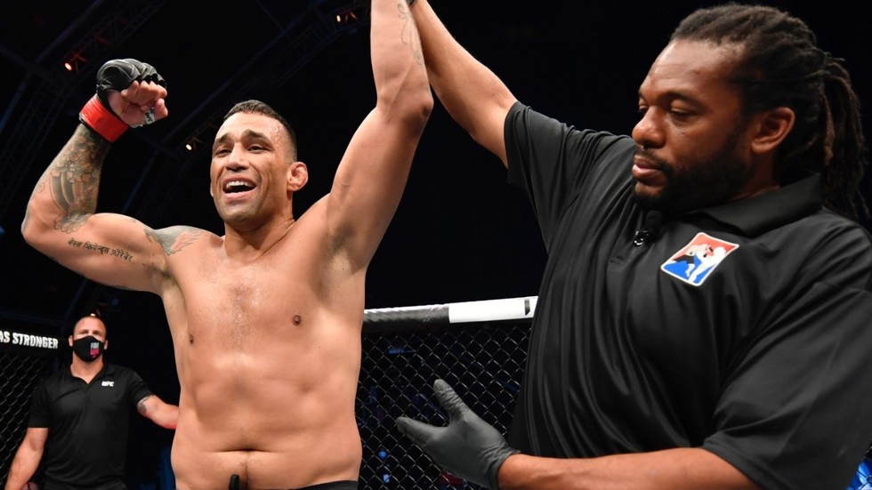 Fabricio Werdum vows to enhance his legacy by ousting Russian champion